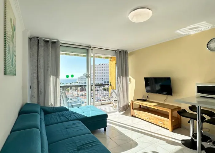 Copacabana With Ocean View Playa de las Americas (Tenerife)